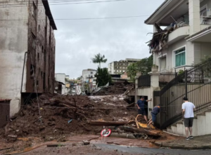 {00F6A6E7-29D4-42A9-AA46-9835B167DB22}