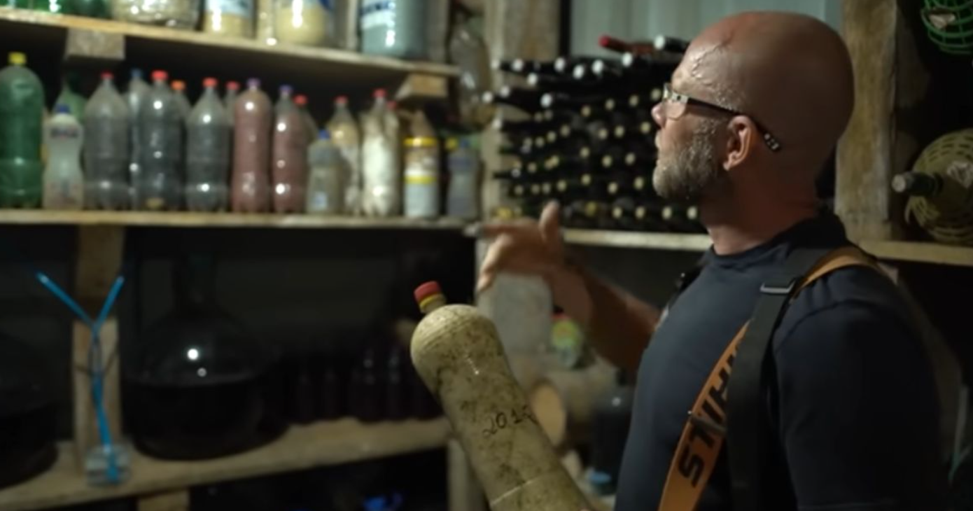 {9D00F017-CC19-4B88-9776-86CC4A559274}