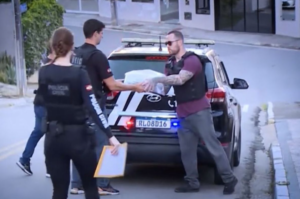 {67ED92E6-87D3-4F05-88DB-2BCE6B8C668C}