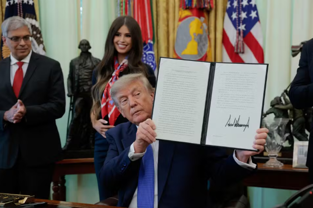 {77D84FC0-732F-4FF0-AB9E-BA0B76A3E1C2}